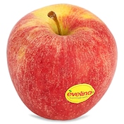 Manzana Evelina roja granel 500 g aprox.
