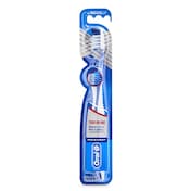 Cepillo de dientes medio Oral-B 1 unidad